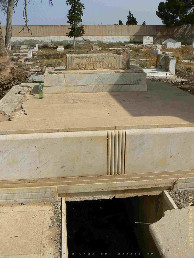 RELIZANE 2009 le cimetiere  (26).jpg